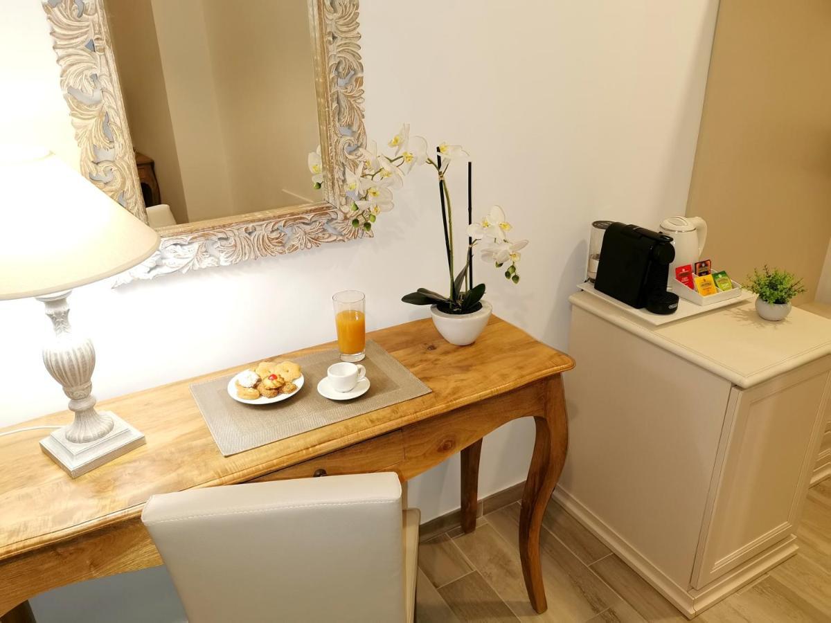 Porta Aragonese Luxury Rooms Palermo Zewnętrze zdjęcie