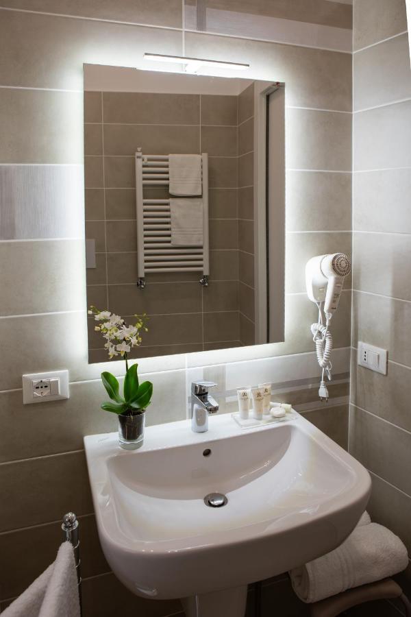 Porta Aragonese Luxury Rooms Palermo Zewnętrze zdjęcie